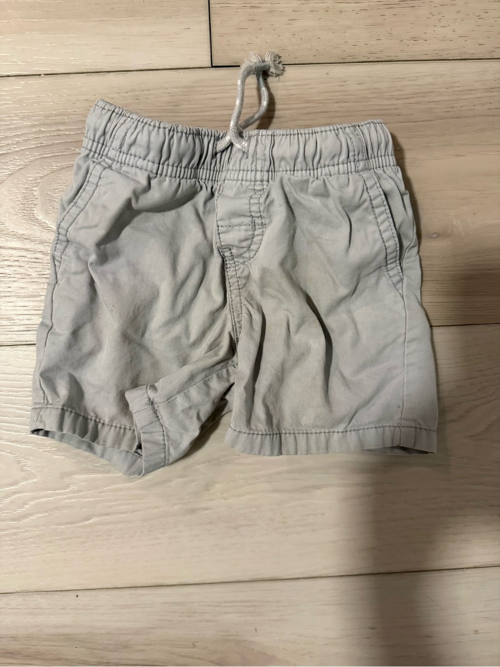 Cat & Jack Light Gray Elastic Waist Shorts - 18 Months